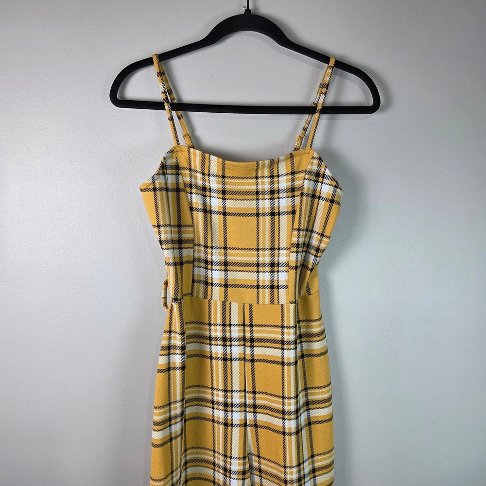 Almost Famous Jumpsuit Womens M Yellow Plaid Excellent Wide Leg Spaghetti Strap